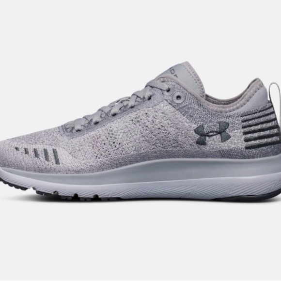 New Under Armour Charged tennis shoes 7.5 - Picture 2 of 13